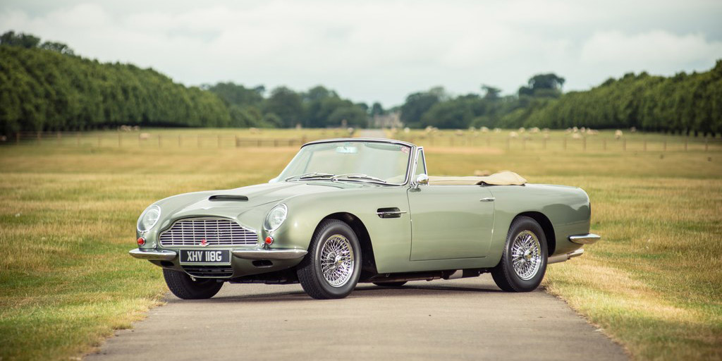 Aston Martin DB6 Vantage Volante